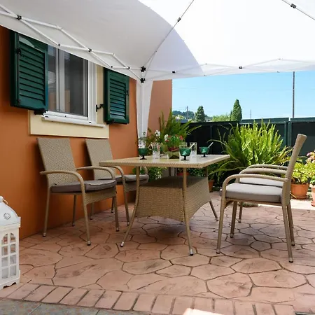Nostalgia Corfu Maison Apartment